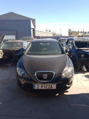 SEAT LEON (1P1)