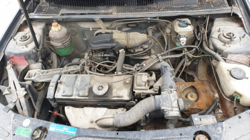  PEUGEOT 205 BERLINA 