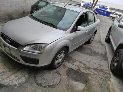 FORD FOCUS BERLINA (CAP)