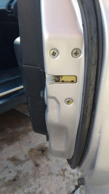 CERRADURA PUERTA DELANTERA DERECHA Honda Accord Berlina (CG7-9/CH1-7)(1998->)