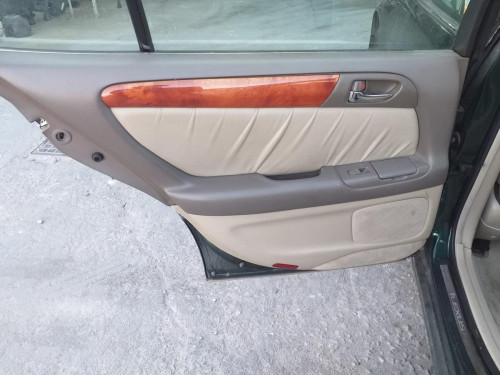 TOYOTA LEXUS GS 300 (JZS160) — vehículo donante para recambios 