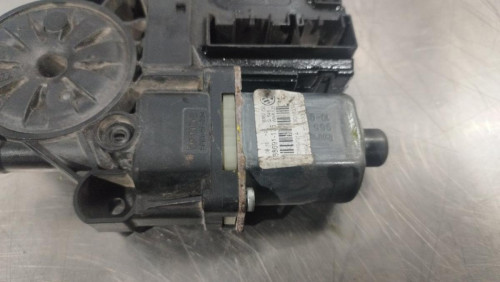  MOTOR ELEVALUNAS DELANTERO IZQUIERDO, VOLKSWAGEN, PASSAT VARIANT (365) 
