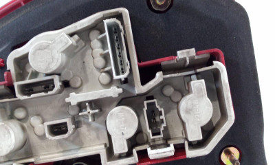 PILOTO TRASERO DERECHO, Volkswagen, PASSAT BERLINA (3B3)