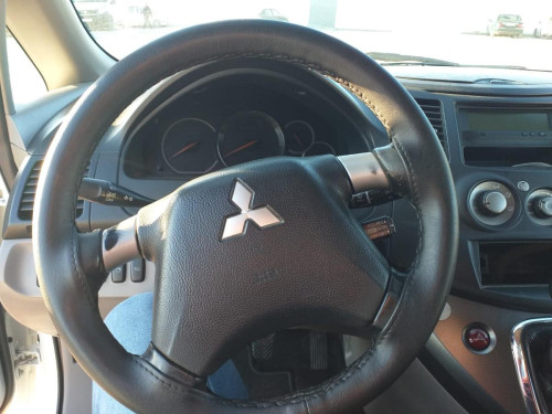 MITSUBISHI GRANDIS (NA0W) — автомобиль-донор на запчасти 