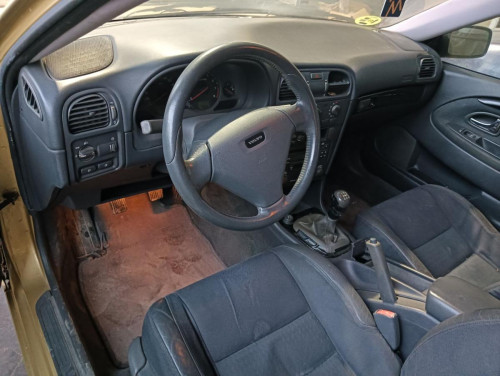 VOLVO V40 FAMILIAR — автомобиль-донор на запчасти 