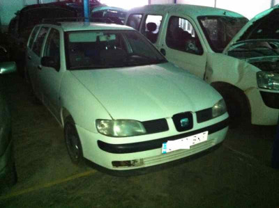 SEAT CORDOBA VARIO (6K5)