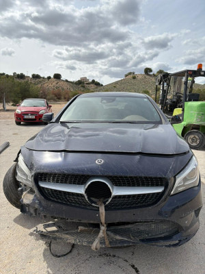 MERCEDES-BENZ CLASE CLA (BM 117)