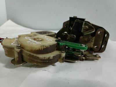 CERRADURA PUERTA TRASERA DERECHA, KIA, SORENTO (BL)