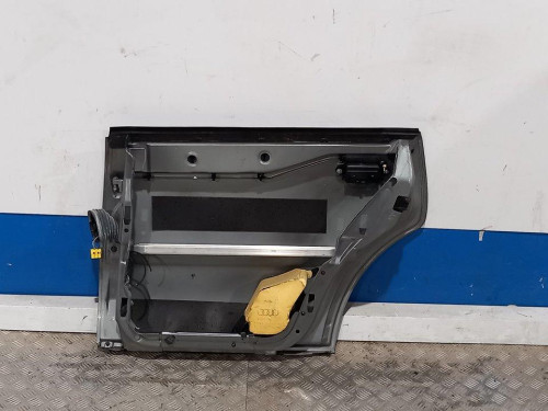  PUERTA TRASERA DERECHA 