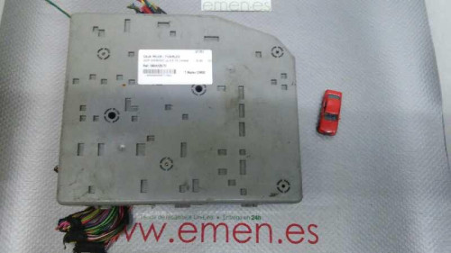 CAJA RELES / FUSIBLES JEEP CHEROKEE (J) 