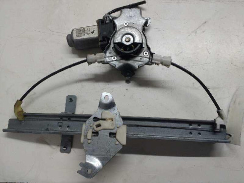  ELEVALUNAS TRASERO DERECHO Nissan ALMERA TINO (V10M) 