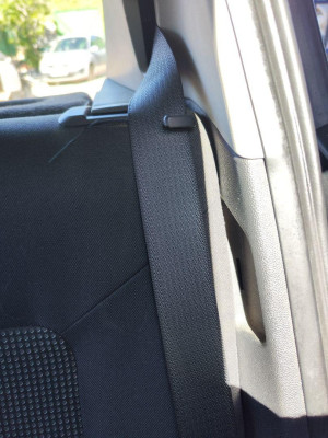 CINTURON SEGURIDAD TRASERO IZQUIERDO