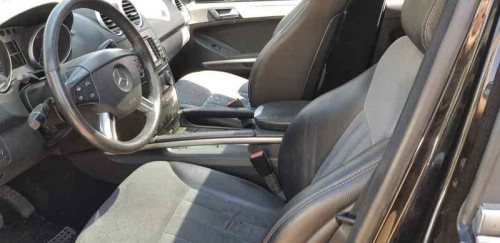 MERCEDES-BENZ CLASE ML (BM 164) — vehículo donante para recambios 