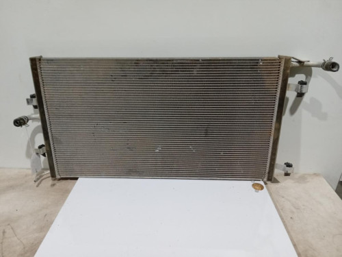  CONDENSADOR / RADIADOR AIRE ACONDICIONADO Ford FOCUS BERLINA (CGE) 