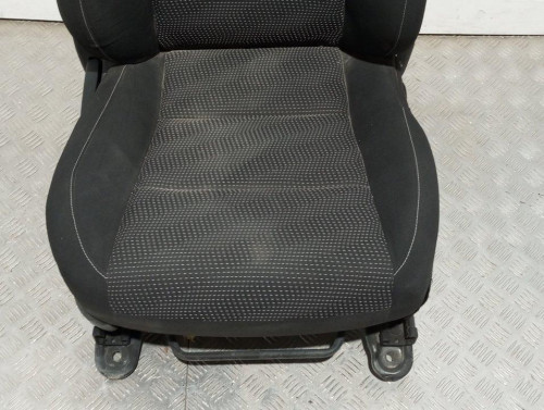  ASIENTO DELANTERO DERECHO TOYOTA AURIS (E18) 