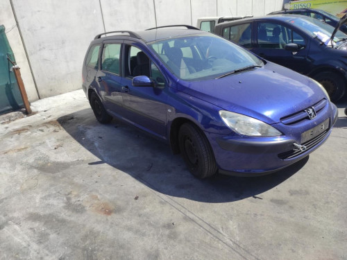 PEUGEOT 307 BREAK / SW (S1)(04.2002) — vehículo donante para recambios 