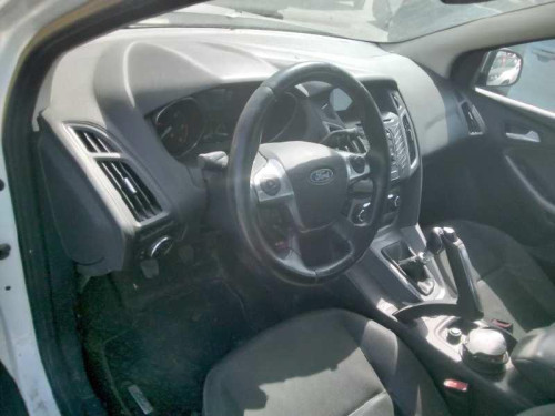  FORD FOCUS BERLINA (CB8) 