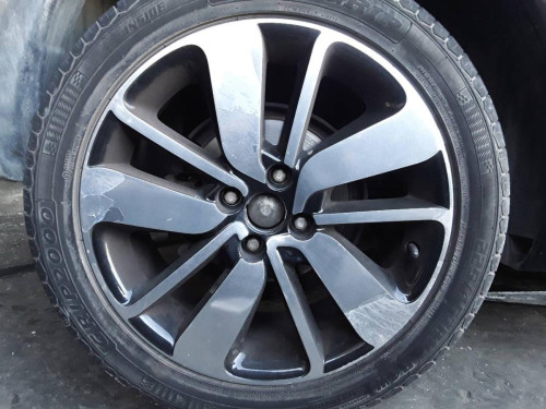LLANTA Alfa Romeo MITO (145) 