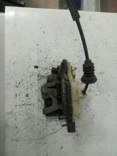 CERRADURA PUERTA DELANTERA DERECHA Volkswagen GOLF IV BERLINA (1J1)(10.1997) 