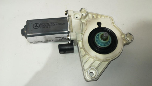  MOTOR ELEVALUNAS DELANTERO DERECHO Mercedes-Benz CLASE A (BM 169) 