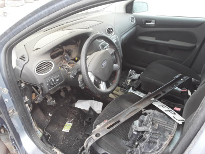 FORD FOCUS BERLINA (CAP)
