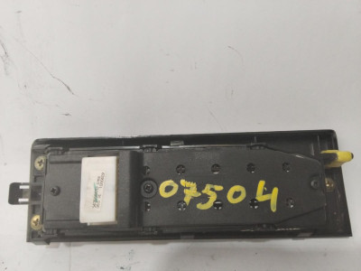 MANDO ELEVALUNAS DELANTERO IZQUIERDO, TOYOTA, COROLLA VERSO (R1)
