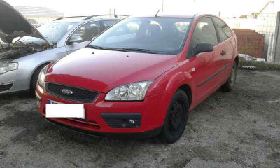FORD FOCUS BERLINA (CAP)