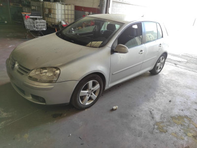 VOLKSWAGEN GOLF V (1K1)(10.2003)