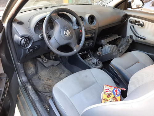 SEAT IBIZA (6L1) — автомобиль-донор на запчасти 