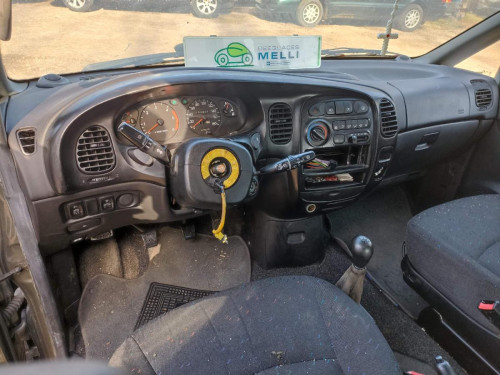  HYUNDAI H-1 () 