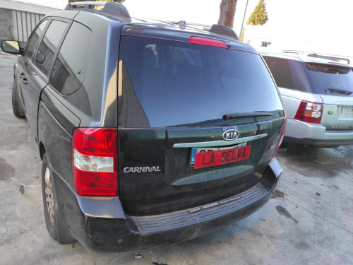 KIA CARNIVAL — vehículo donante para recambios 