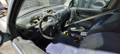 PEUGEOT PARTNER (S2) — автомобиль-донор на запчасти 