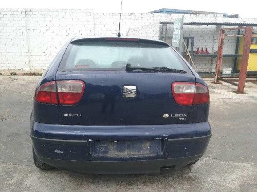 SEAT LEON (1M1) — автомобиль-донор на запчасти 