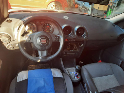 SEAT IBIZA (6L1)