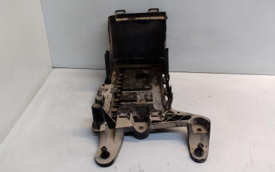 SOPORTE BATERIA, VOLKSWAGEN, GOLF PLUS V (5M1)