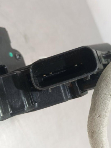  CERRADURA PUERTA DELANTERA DERECHA SSANGYONG TIVOLI 