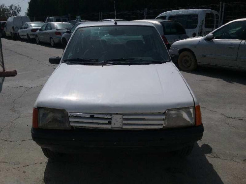  PEUGEOT 205 BERLINA 