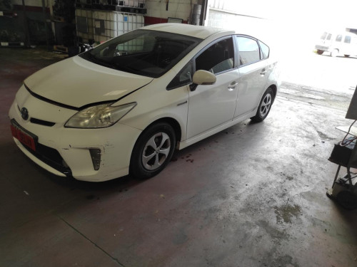 TOYOTA PRIUS (ZVW30) — автомобиль-донор на запчасти 
