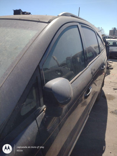 LUNA DELANTERA IZQUIERDA Ssangyong RODIUS 