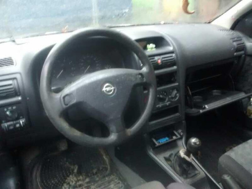  OPEL ASTRA G BERLINA 