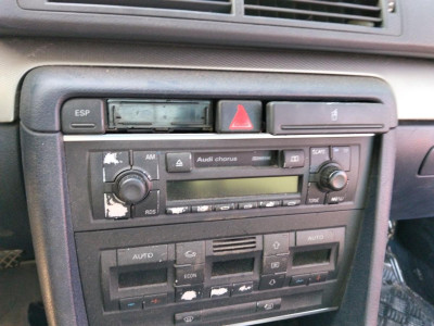 SISTEMA AUDIO / RADIO CD