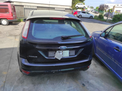 FORD FOCUS BERLINA (CB4)