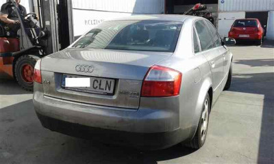 AUDI A4 BERLINA (8E)