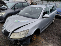SKODA OCTAVIA COMBI (1Z5)