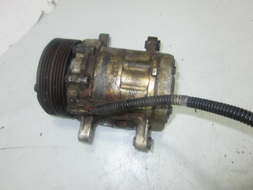 COMPRESOR AIRE ACONDICIONADO 