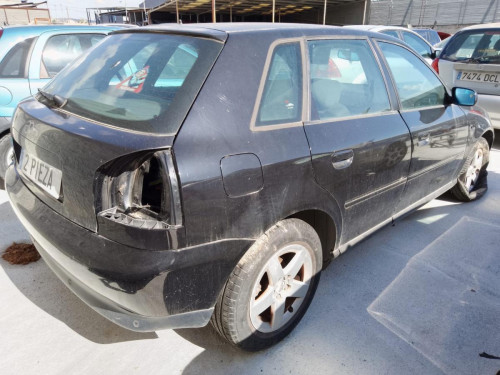 AUDI A3 (8L) — vehículo donante para recambios 