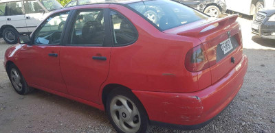 SEAT CORDOBA BERLINA (6K2)