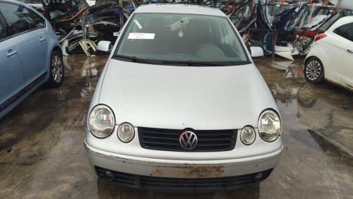  VOLKSWAGEN POLO IV (9N1) 