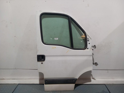  PUERTA DELANTERA DERECHA Renault MASTER II FASE 2 DOBLE CABINA CAMIÓN/CHASIS 