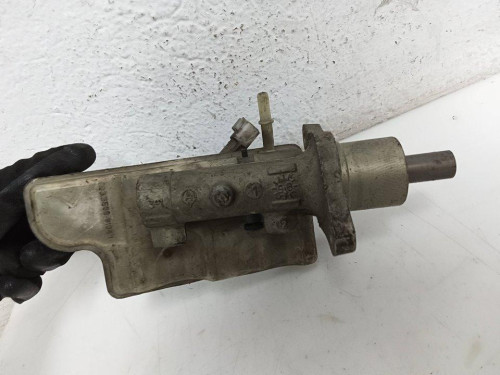 BOMBA FRENO FORD FOCUS BERLINA (CAP) 